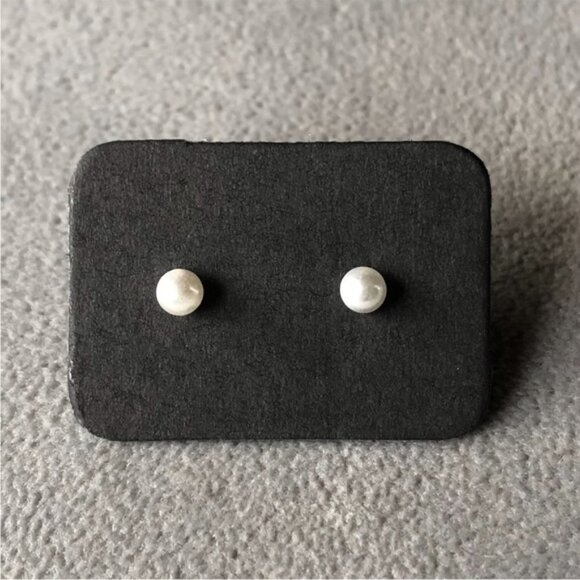 Set of 3 ~ Earrings ~ Elegant Style Brand New - Picture 3 of 7